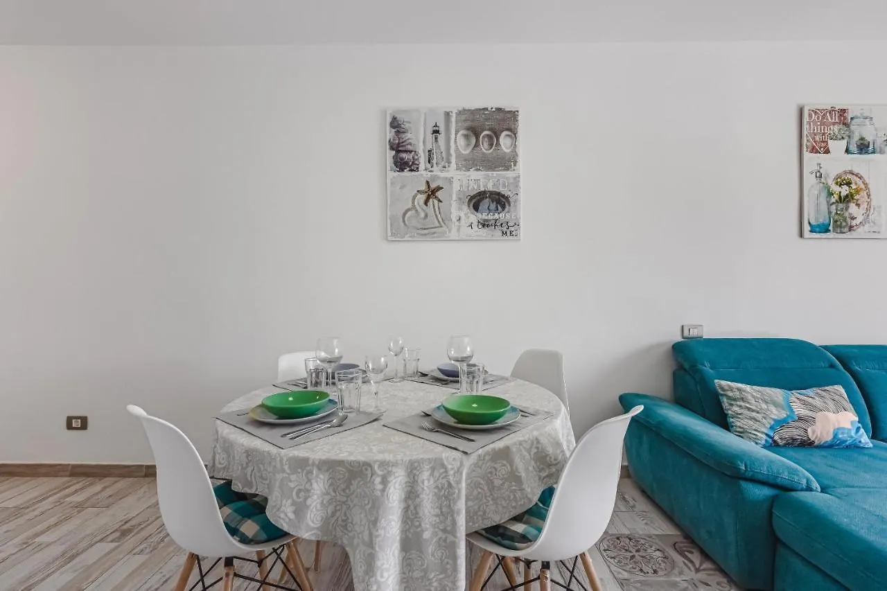 Cozy Apartment In El Duque By Altamarhomes Costa Adeje   Costa Adeje (Tenerife)